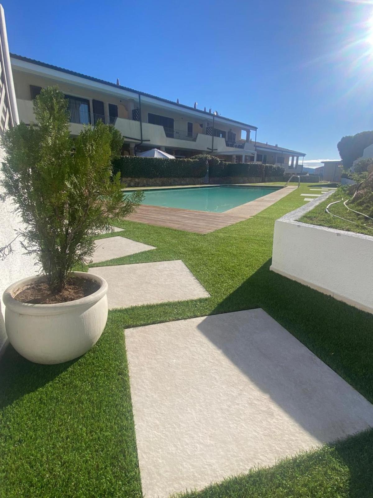 Le Perle Villa Palau Exterior photo